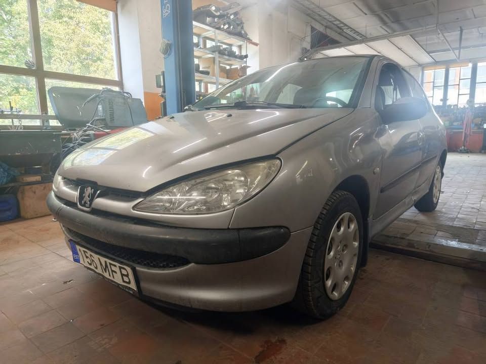 Peugeot 206 2004